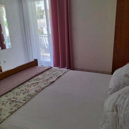 Studie-Apartment In Makarska, Kroatien Exterior foto