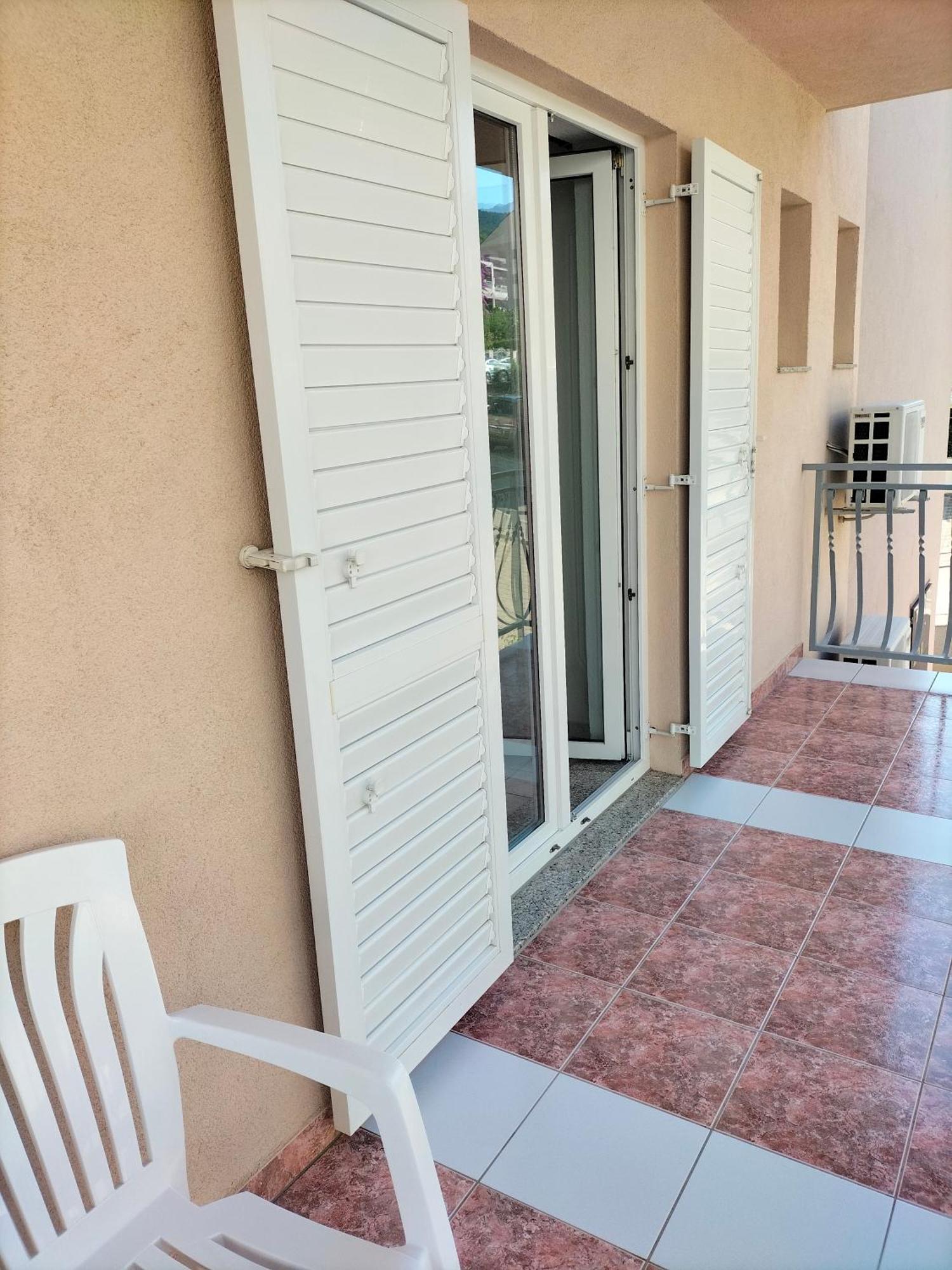 Studie-Apartment In Makarska, Kroatien Exterior foto