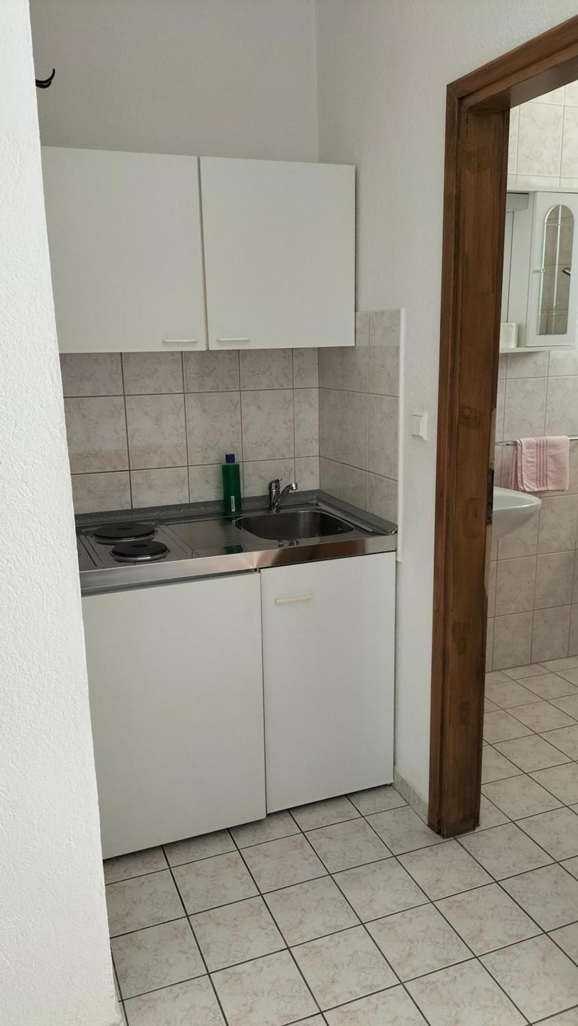 Studie-Apartment In Makarska, Kroatien Exterior foto